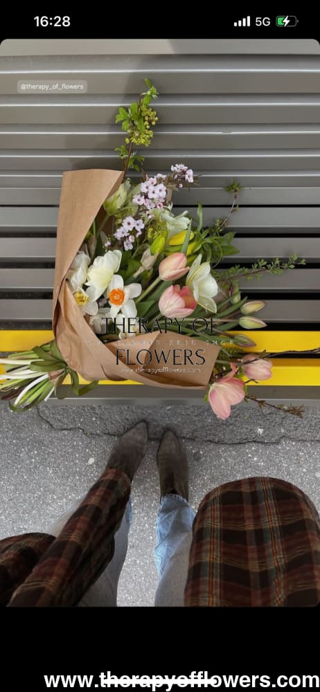 Fresh Seasonal Flower Bouquet therapyofflowers.com