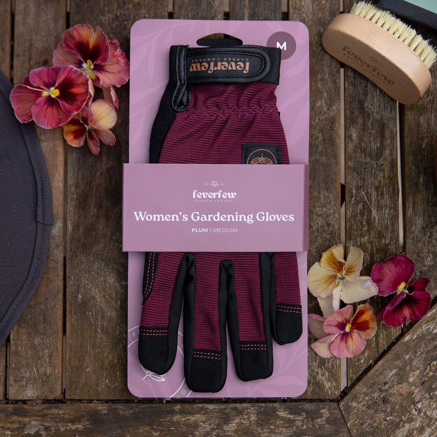 Feverfew Women’s Gardening Gloves | Plum therapyofflowers.com