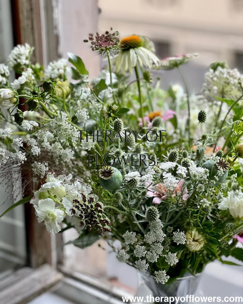 Eryngium planum White Glitter | Flat Sea Holly therapyofflowers.com