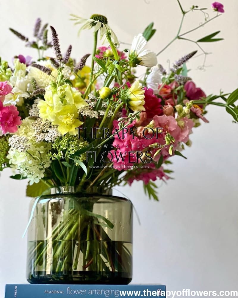 Snapdragon Madame Butterfly Yellow therapyofflowers.com