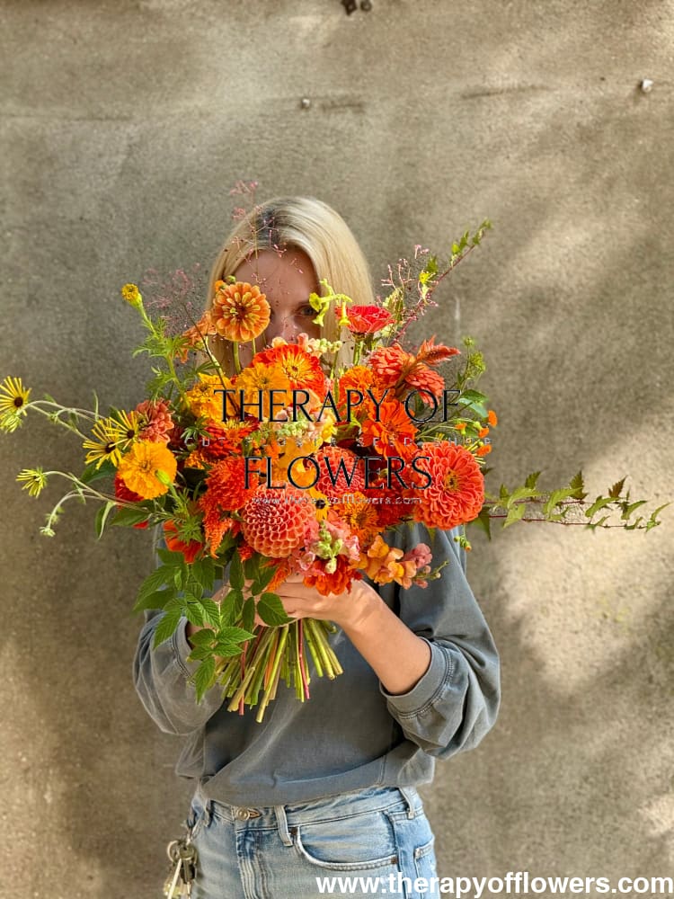 Zinnia elegans Benary's Giant Orange therapyofflowers.com